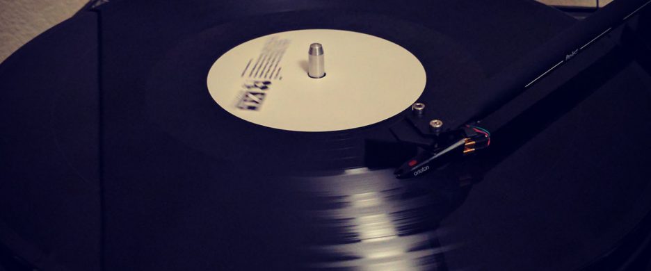 Beyond the Buzz: Unpacking Why Younger Generations Are Ditching Traditional Stereo Systems