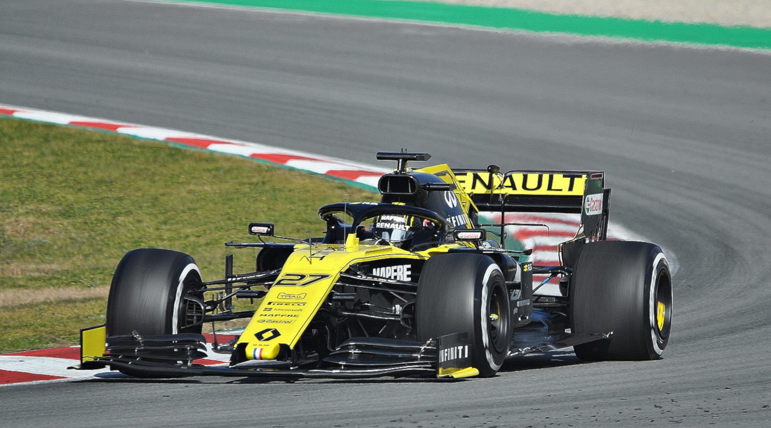 Nico Hülkenberg testing his Renault F1 car